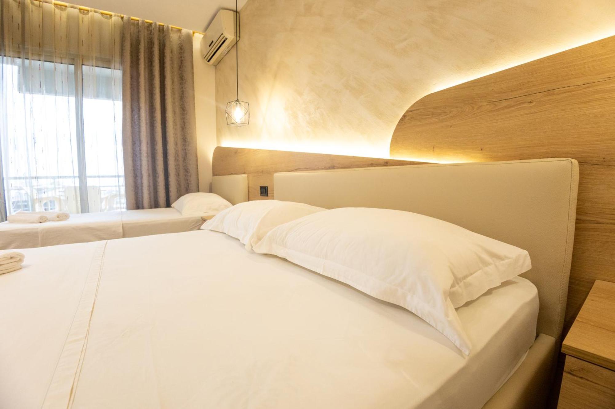 Hotel Klebrido Дуррес Экстерьер фото