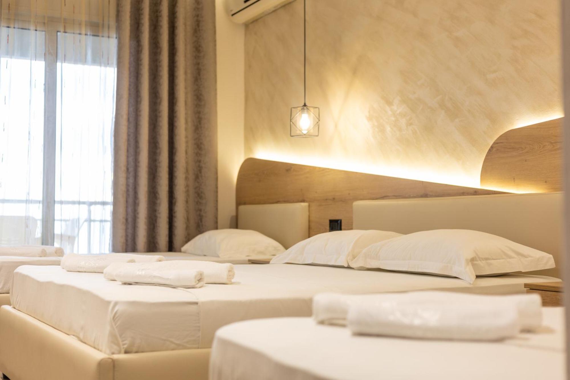 Hotel Klebrido Дуррес Экстерьер фото