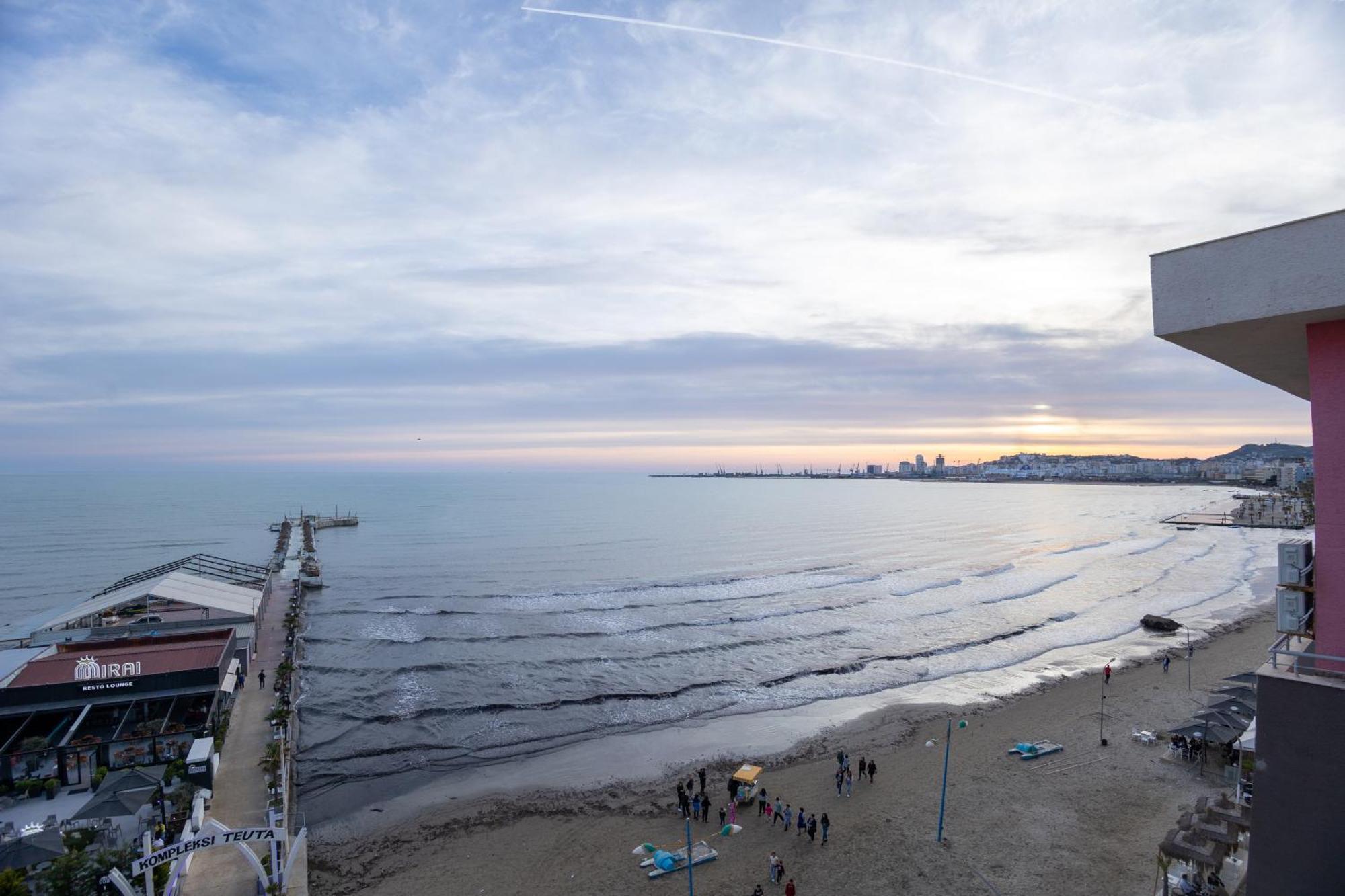 Hotel Klebrido Дуррес Экстерьер фото